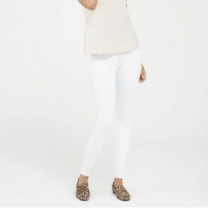 Spanx Jean-ish Ankle Skinny White Pull On Leggings Size M